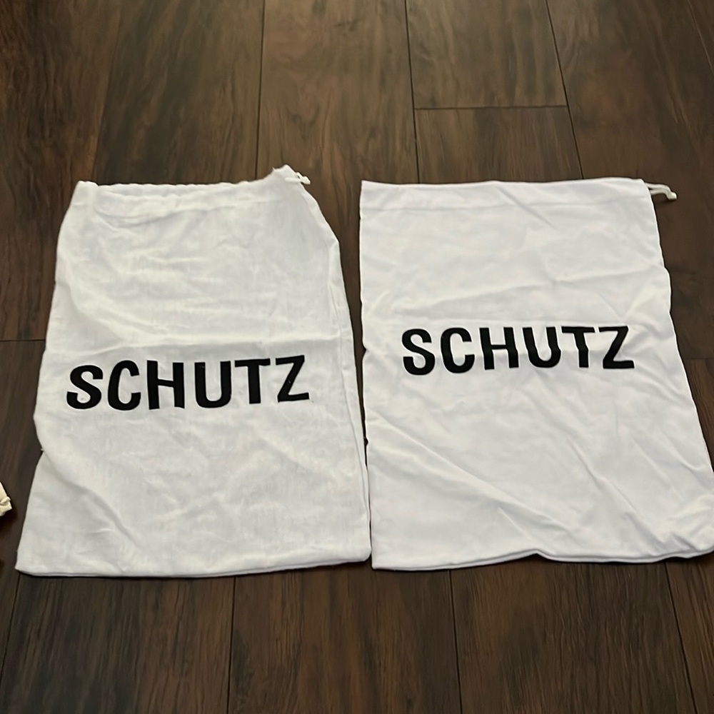 Shoe dust bag